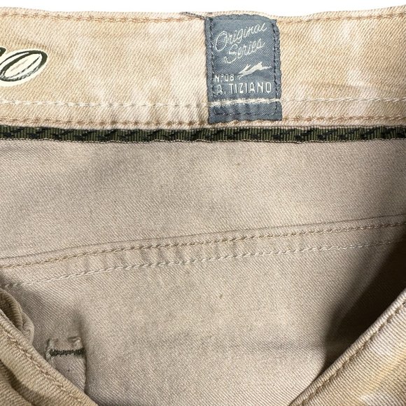 A. Tiziano Bond Straight Fit Jeans (42) - Picture 9 of 9